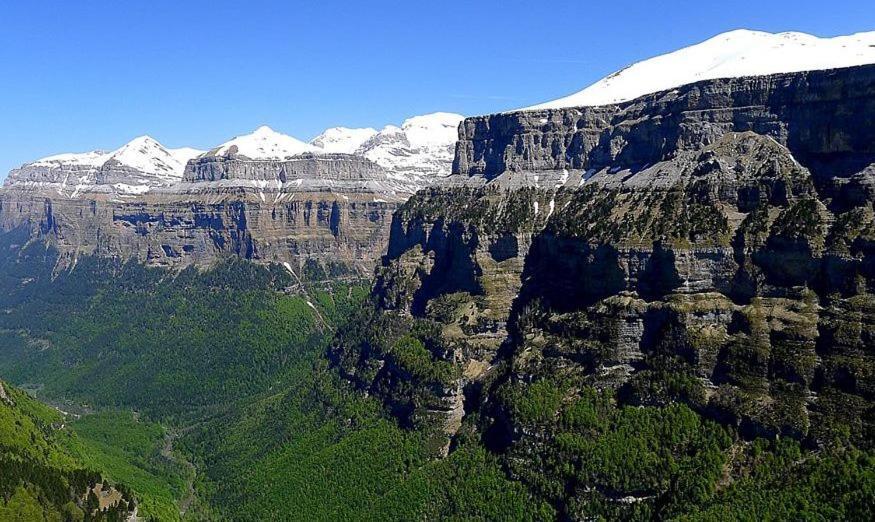 Casa Pirinea Ordesa ξενώνας Belsierre Εξωτερικό φωτογραφία
